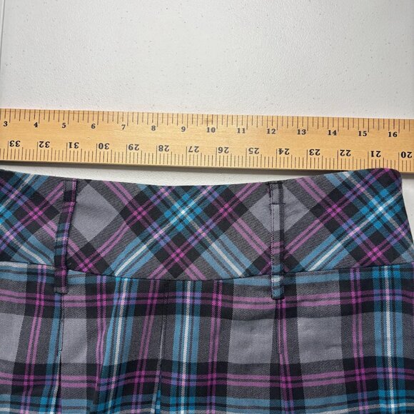 Y2K 80’s Candie’s Teal Black Plaid Pleated Mini Skirt Sz 7 Mall Goth Pop Punk - Picture 7 of 8